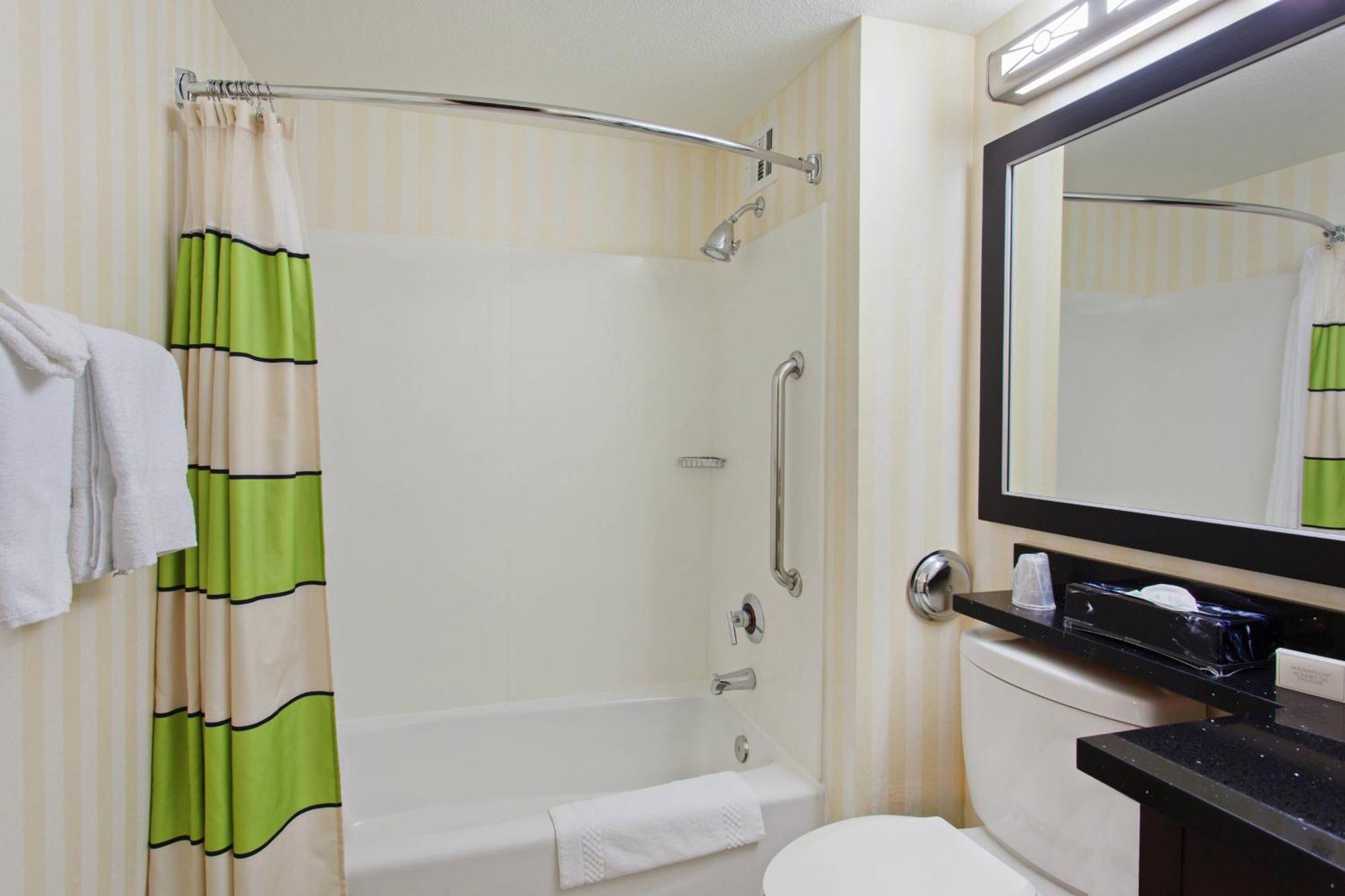Hotel Fairfield By Marriott Mission Viejo Orange County Extérieur photo
